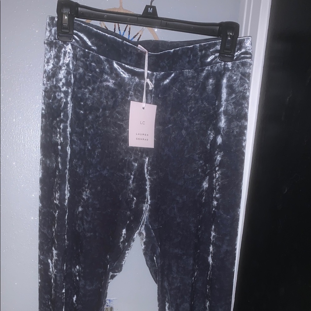 ✨NWT✨ Lauren Conrad Blue Velvet Leggings